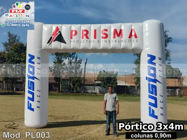 Pórtico inflável promocional Fusion Race Team / Prisma